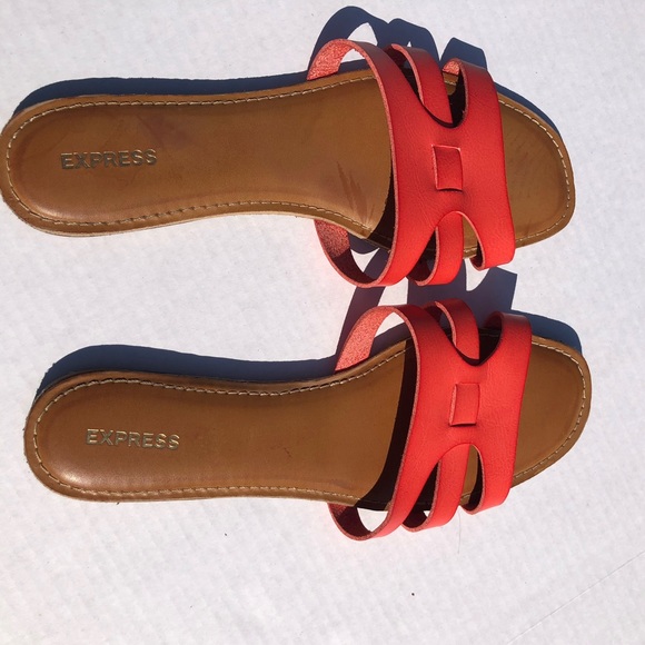 Express Sandals - Picture 2 of 7